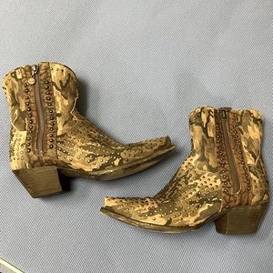 Dan Post Ladies Camo Zip Booties w/studs